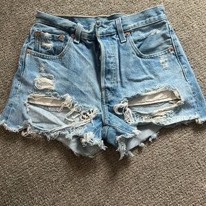 Levi’s jeans shorts